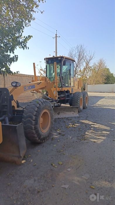 Greyder  va katok  xizmati   XCMG Gr165  va XCMG XS143  услуга грейдер