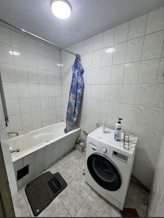 Срочно 4/4/9  Француженка  29.Поликлиника Яшнабадский.р