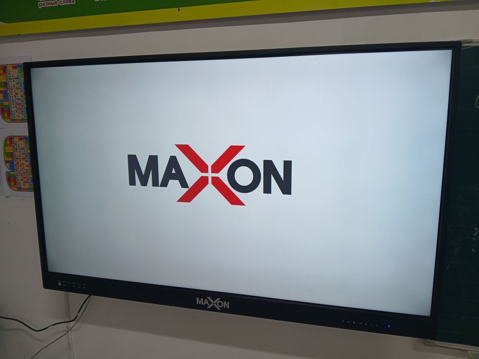 Мектеп парталары