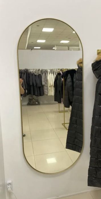 Продам зеркало рама золото