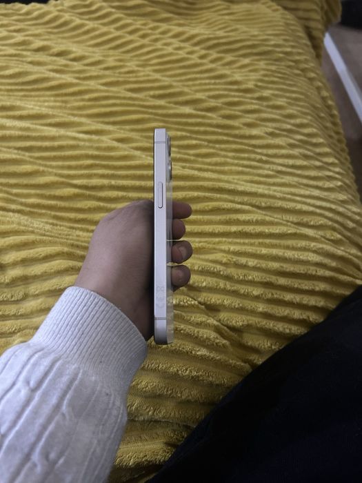 Iphone13 yomkist 96 ocilmagan holati yangidek