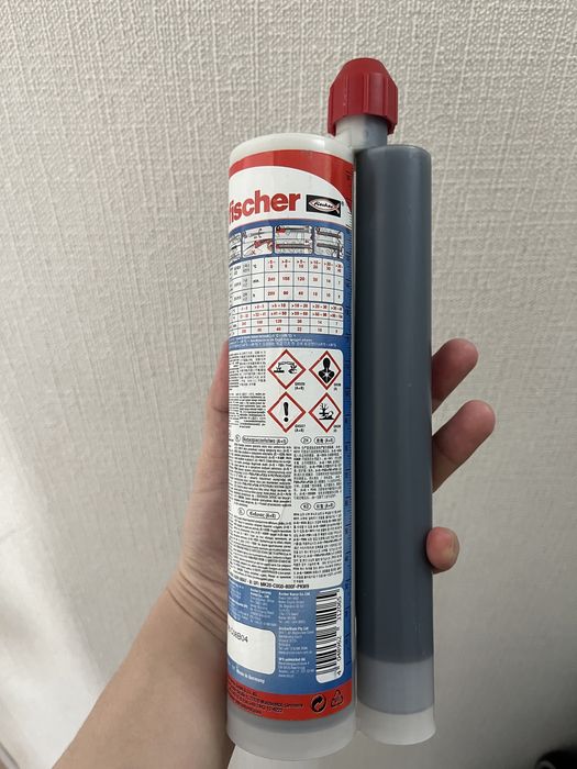 Клей Fischer fis em plus 390s