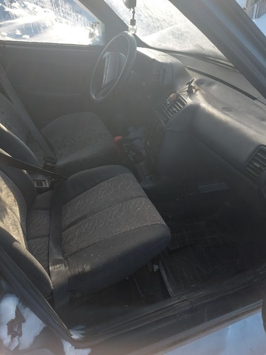 Продам Ваз 2111 РАЗБОР