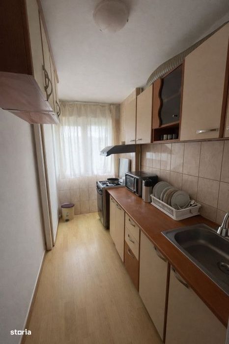 Apartament de 3 camere de vanzare * Piata Resita * Sector 4 * Ideal fa