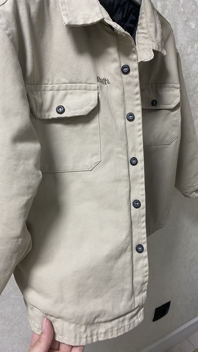 Джинсовая куртка