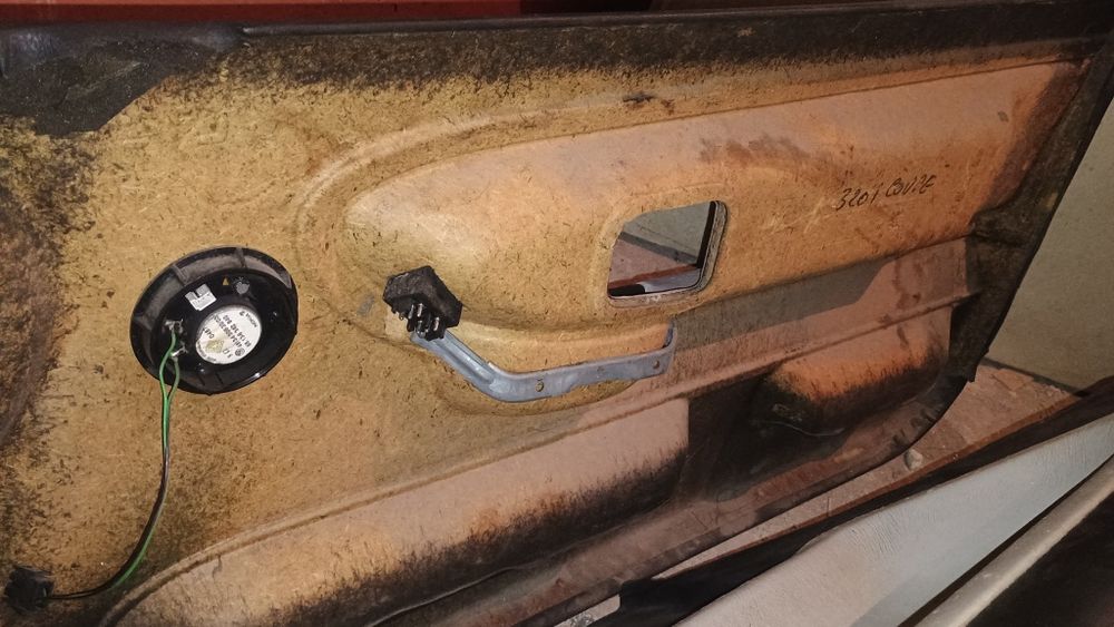 Седалки за БМВ е36 bmw e36 купе  с кори врати