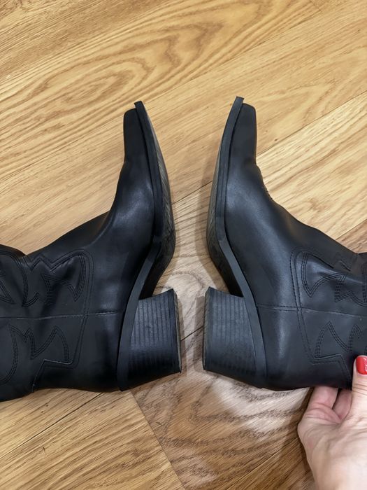 Сапоги Казаки pull & bear почти новые