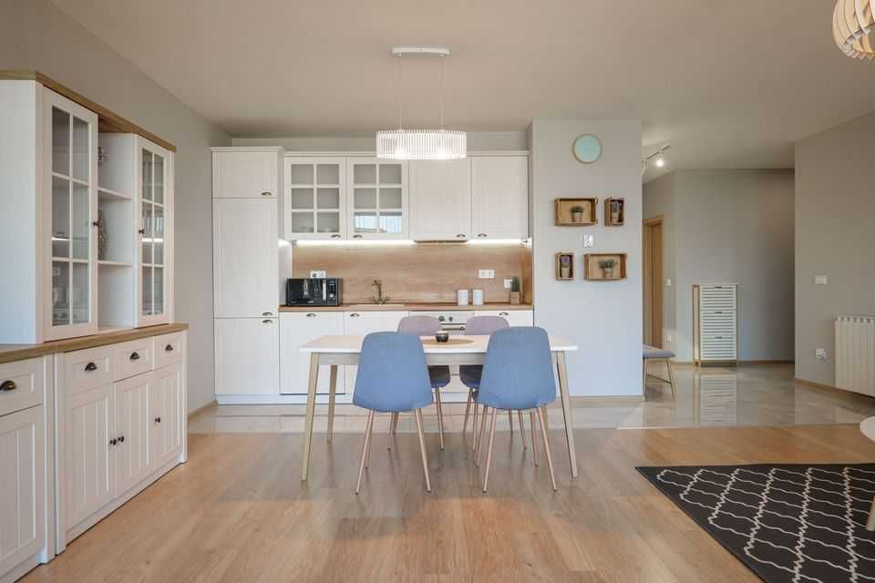 Дава се под наем Тристаен апартамент в София, Манастирски ливади - 145 кв.м за 1300 € - Снимка #2