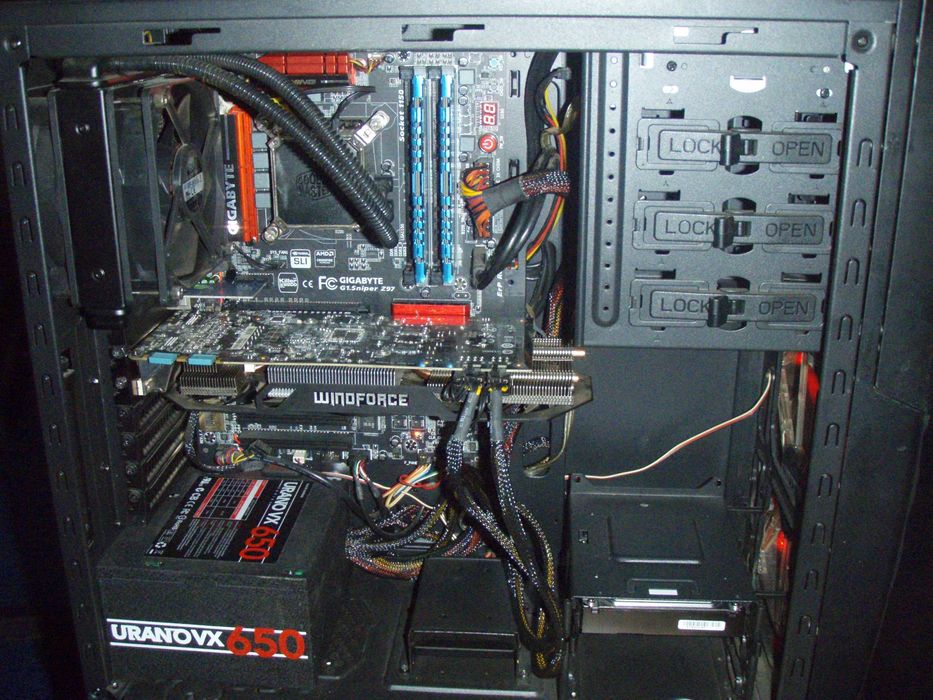 Gaming i7-4790K Gigabyt G1.Sniper Z97 RAM 16Gb GTX970 4Gb SSD + HDD