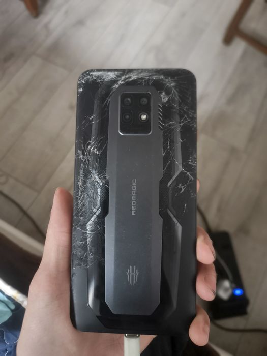Игровой телефон red magic 7pro
