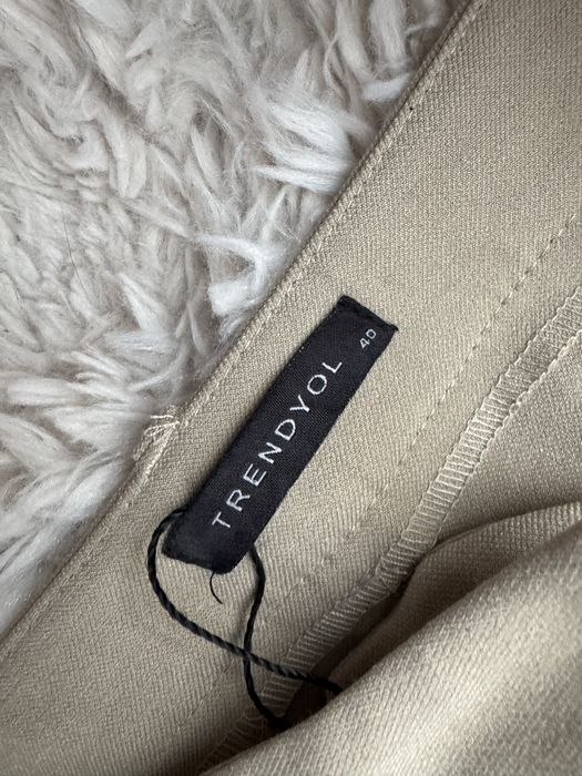 Панталони H&M , New Yourker , Trendyol