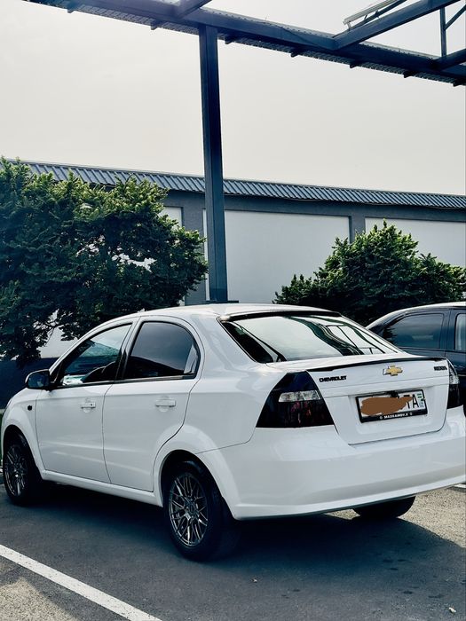 Продаю нексия 3 срочно