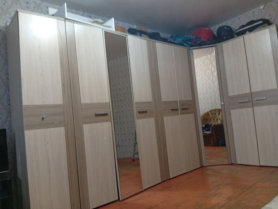 Продам шкаф купе