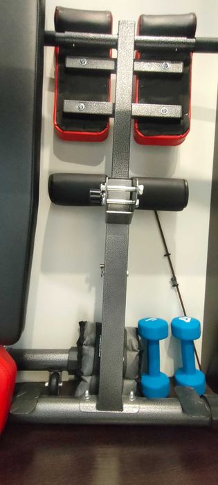 Стальная гиперэкстензия