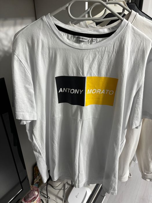 Продавам 6 тениски и 1 блуза и една риза