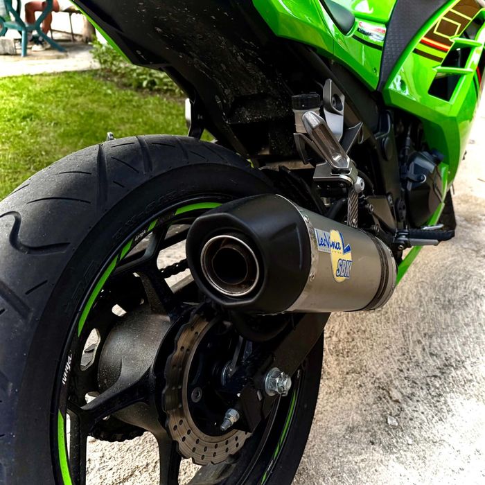 Kawasaki ninja 300
