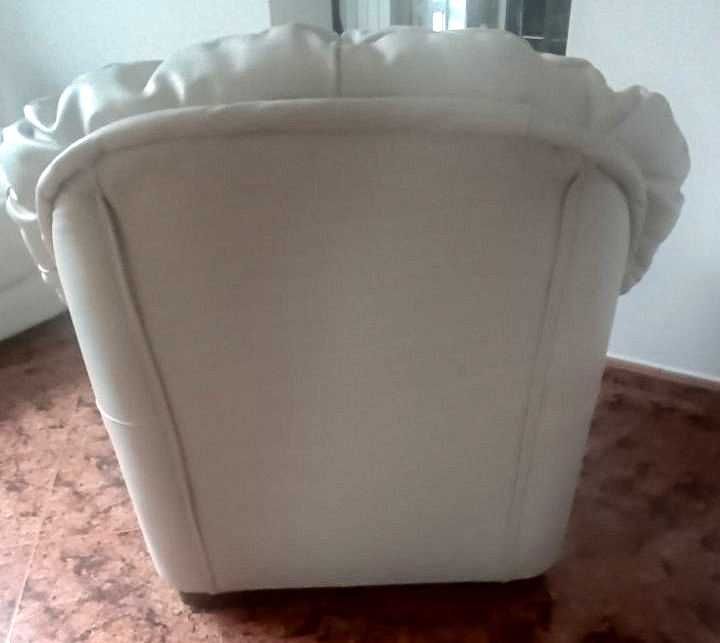 Продавам холна гарнитура от естествена телешка кожа