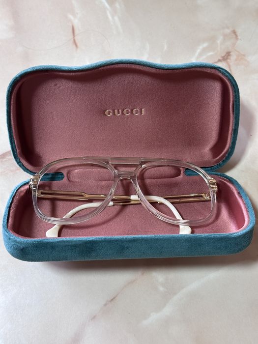 Toc ochelari burberry , gucci