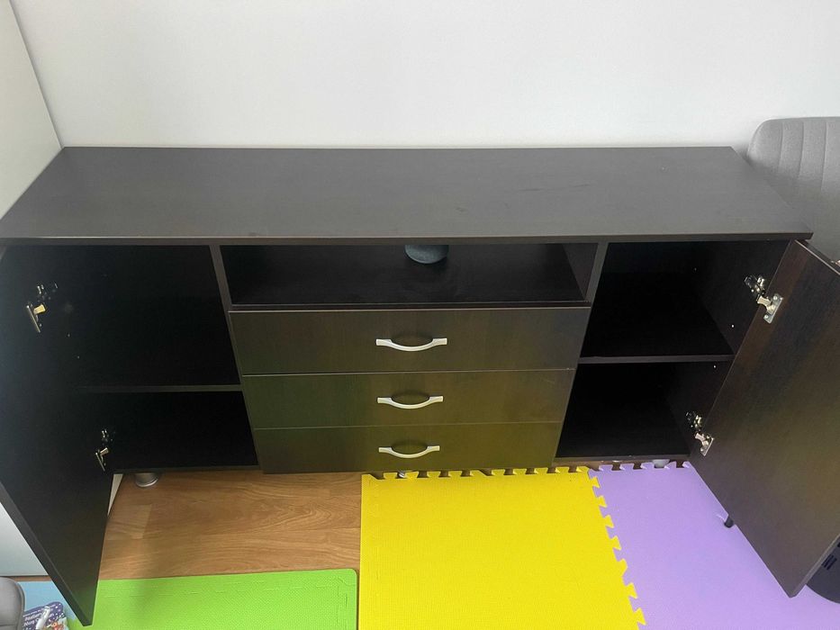 Comoda 3 sertare 150x37x80 cm