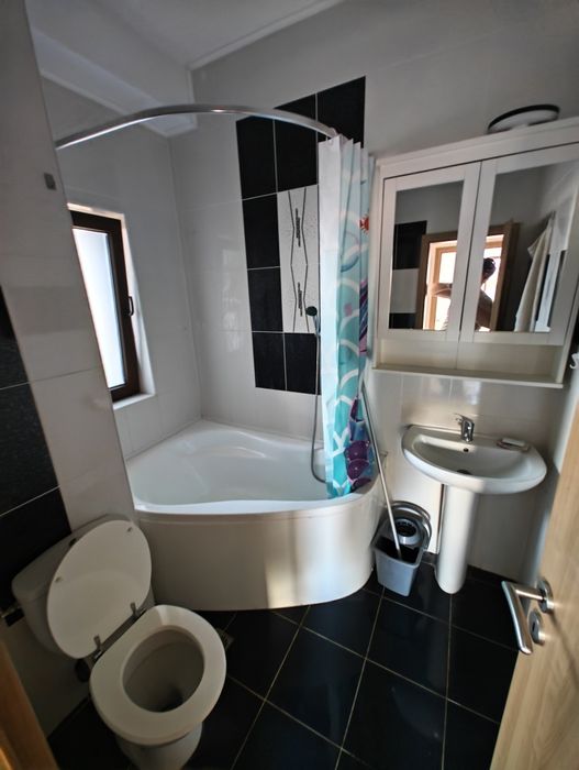 Apartament 3 camere 750m Metrou Dimitrie Leonida