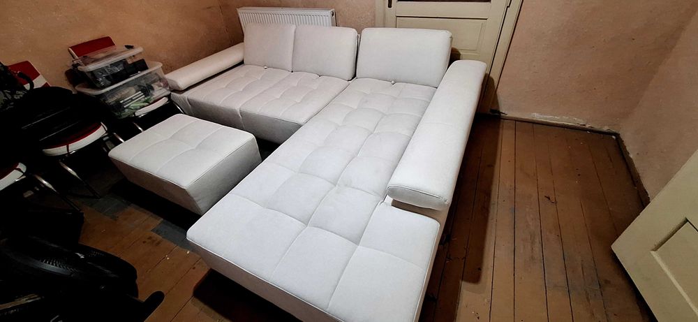 Vand aceasta canapea