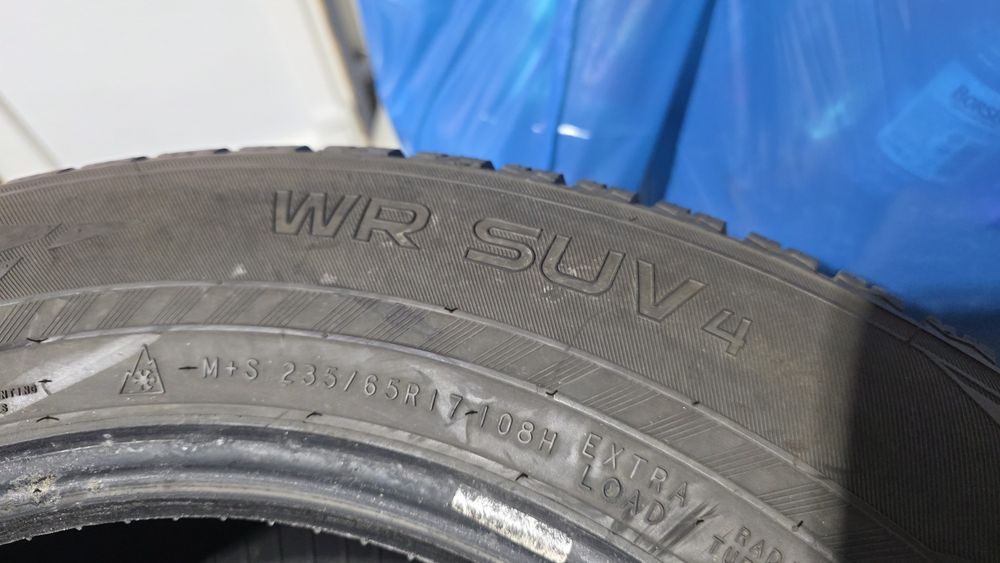 Cauciucuri iarna Nokian WR Suv4 235 65 17