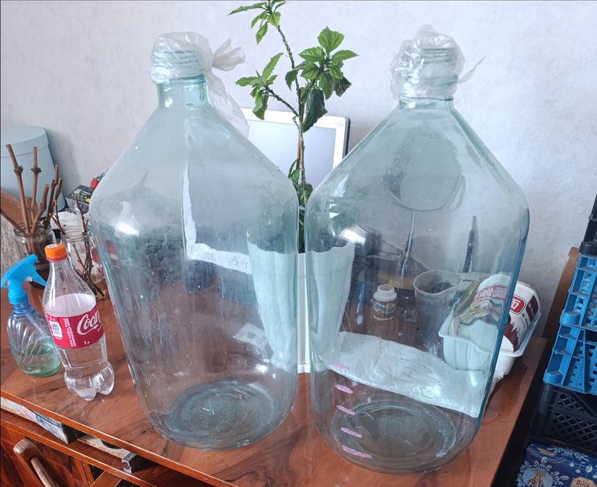 Бутыль 20 литров