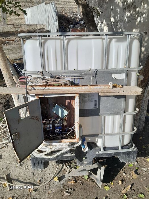 Бочка 1 тонна в хорошем состоянии