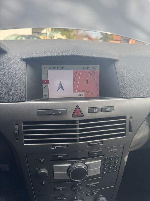 Астра H на части