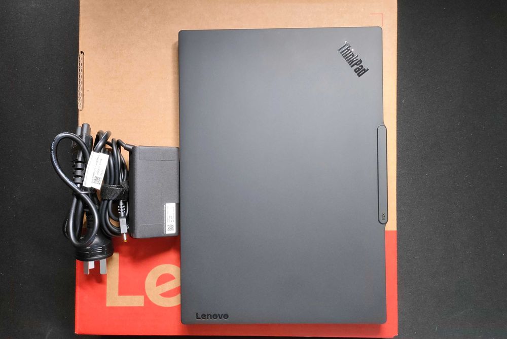 Ноутбук Lenovo ThinkPad X13 2025 года выпуска