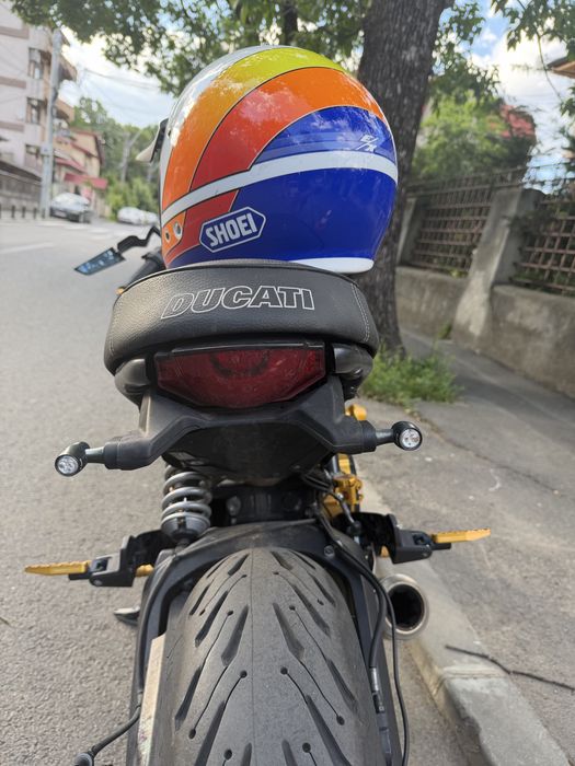 Ducati Scrambler Cafe Racer