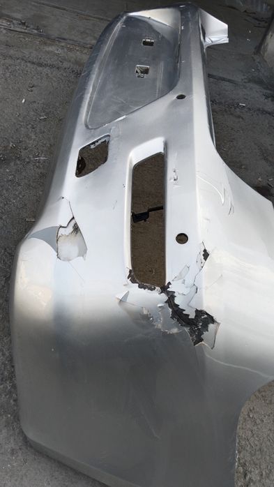 Задний бампер Шевроле Круз