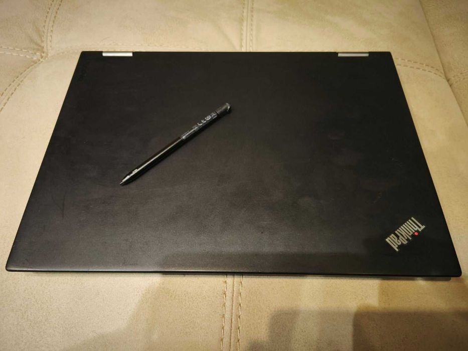 Lenovo Yoga 370, Core i5, 256 SSD, 8GB RAM, Touchscreen