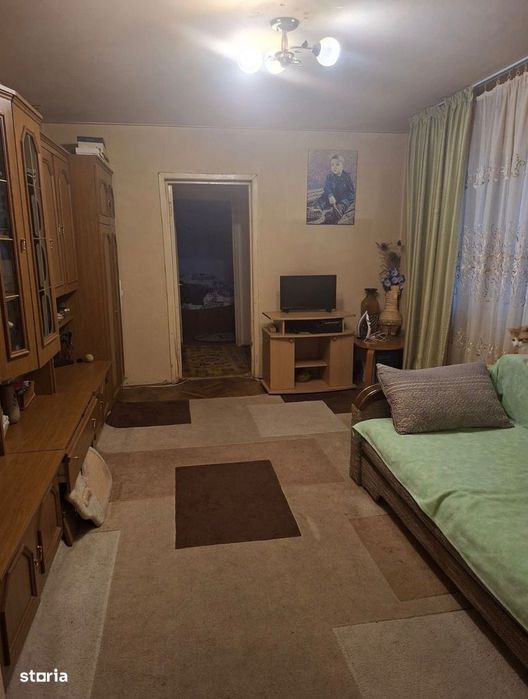 Apartament 2 camere Valea Roșie 57 mp 1/4 centrala termică
