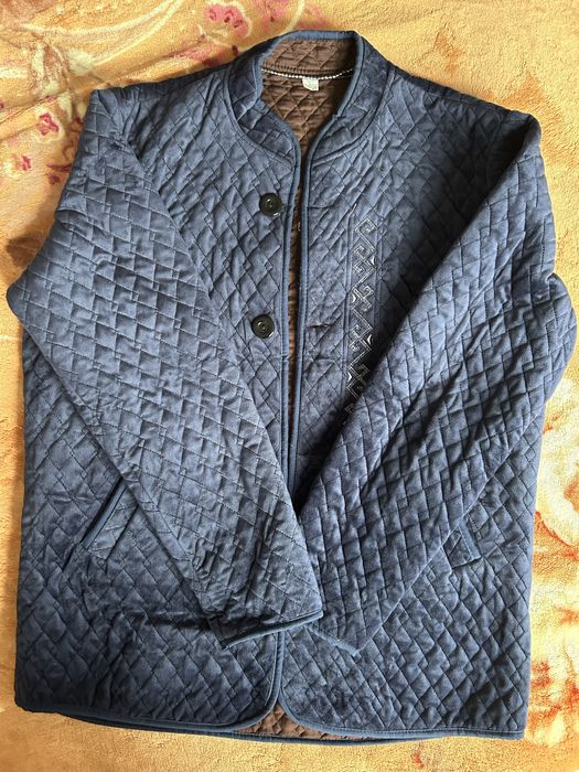 Продам тёплые стёганые жилеты (шапан)