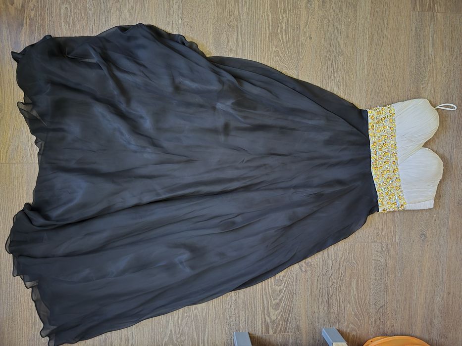 Дизайнерска бална рокля