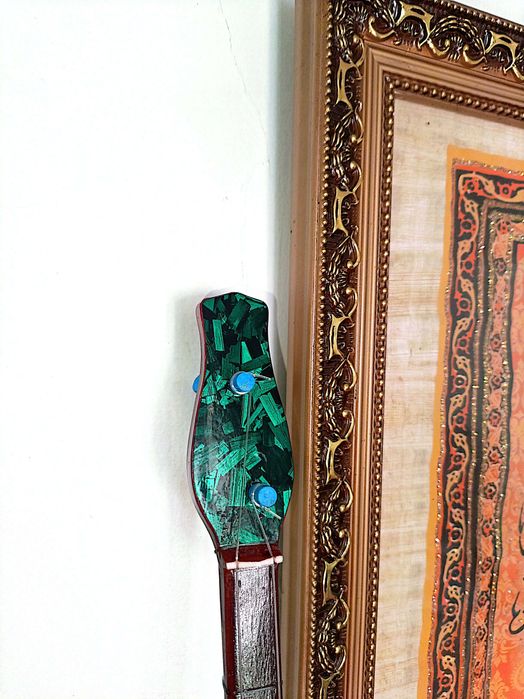 Домбыра сатылады