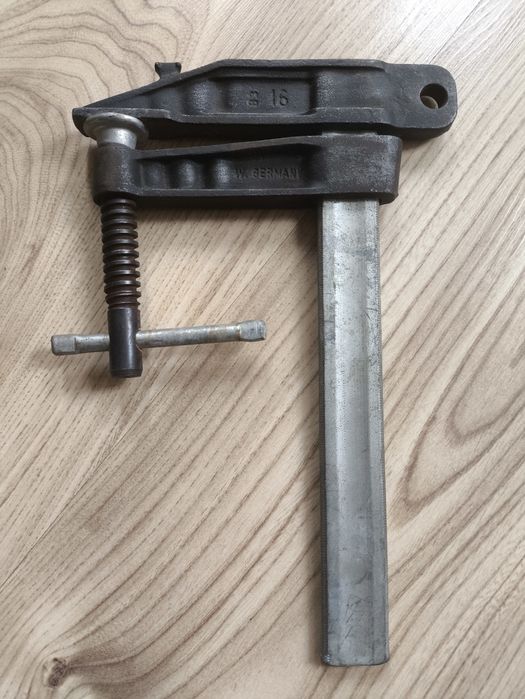 Стяга Bessey 16 original маса за електрожен