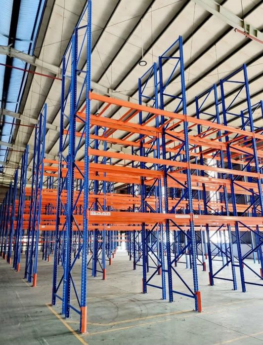 Rafturi metalice profesionale de depozitare  6m in