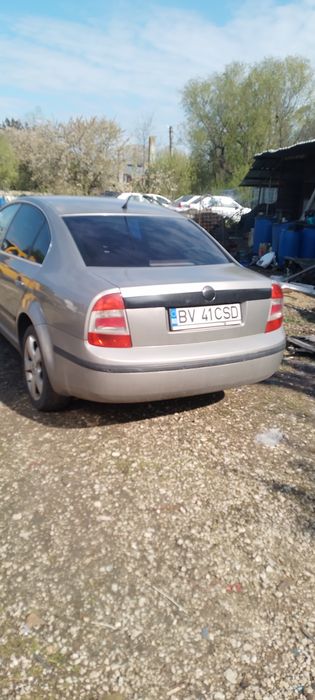 SKODA Superb 0 — imagine 2