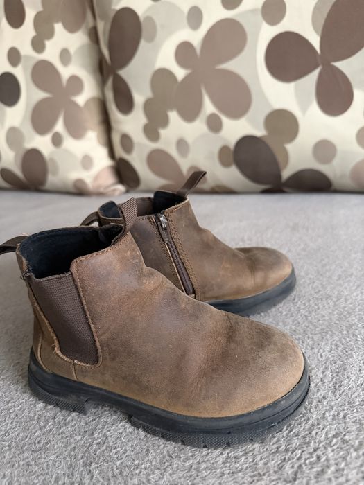 Ghetute Zara, pentru baieti, din piele