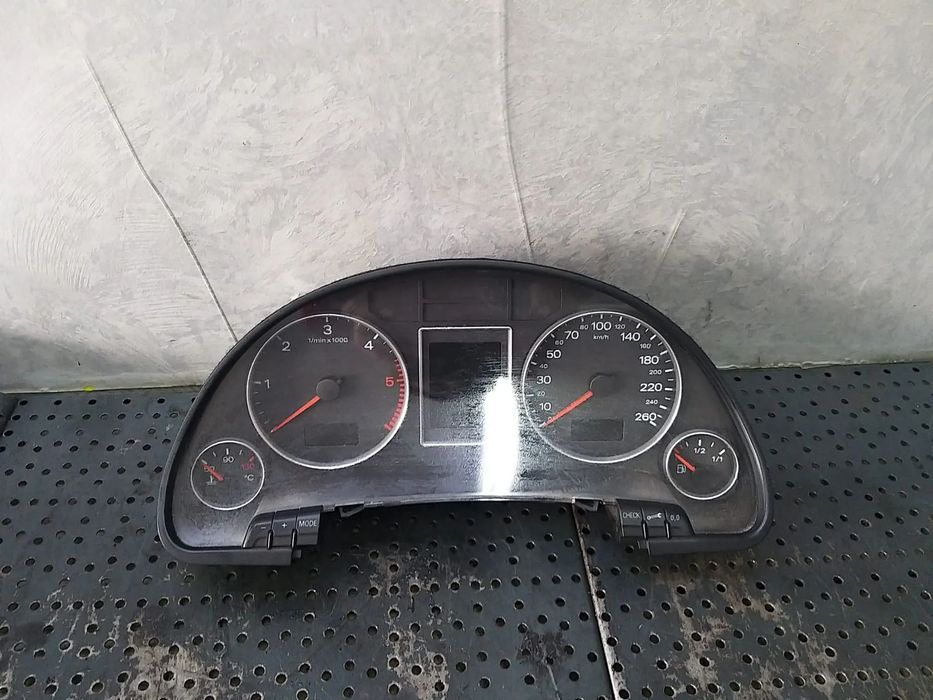 Ceasuri bord diesel audi a4 b7 8e 1036901830 1036904559