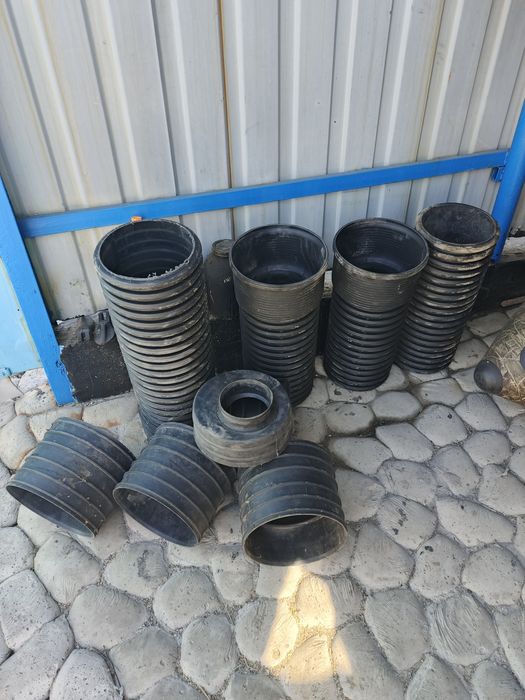 Продам соединительные муфты, диам. 200 мм.