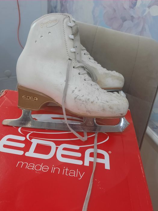 Продам коньки Edea overture, 240 размер