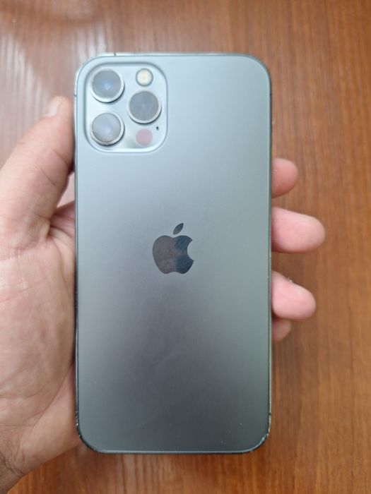 iphone 12 pro ekran alishgan