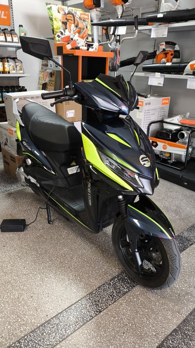 Vând scuter electric Rdb Storm 2200W cu RAR făcut
