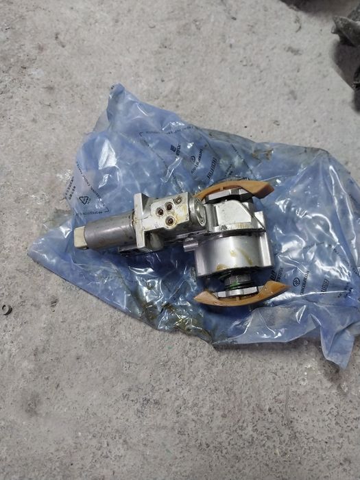 Пассат в5 гидронатяжитель цепи распредвалов