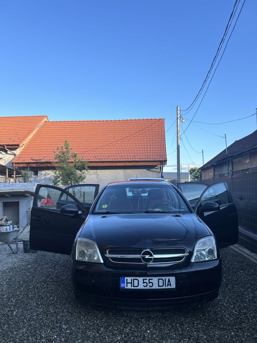 Vând Opel Vectra C