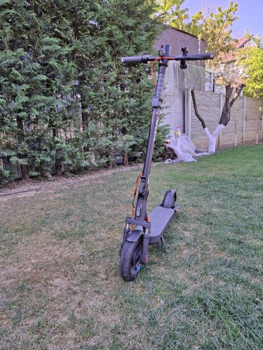 Vând trotinetă electrică Xiaomi
