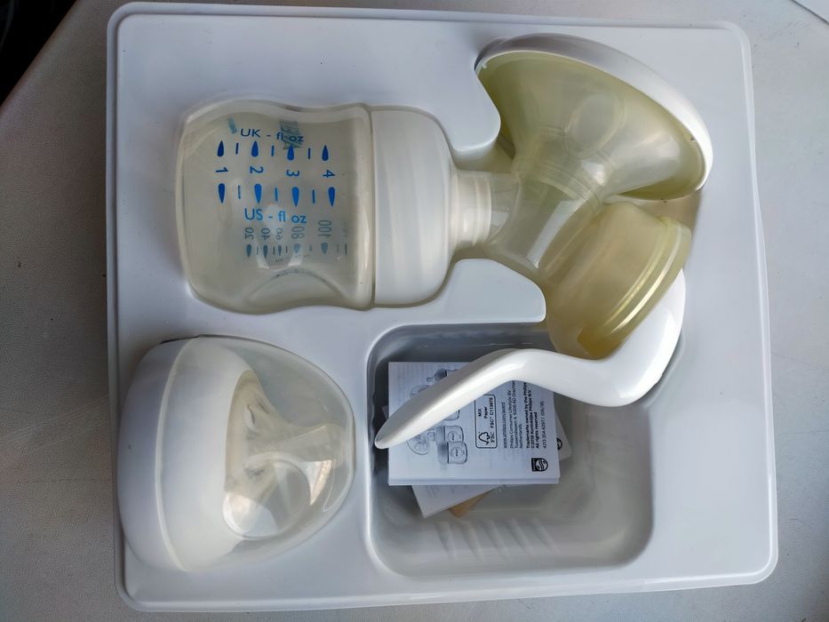 Молокоотсос avent